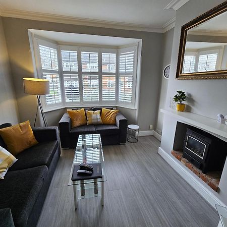 Knighton Villa Leicester Esterno foto