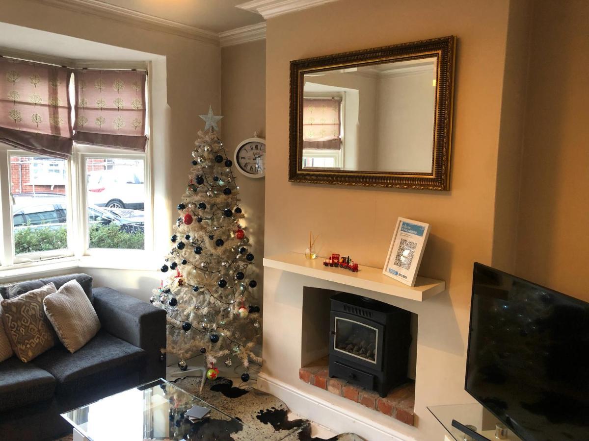 Knighton Villa Leicester Esterno foto