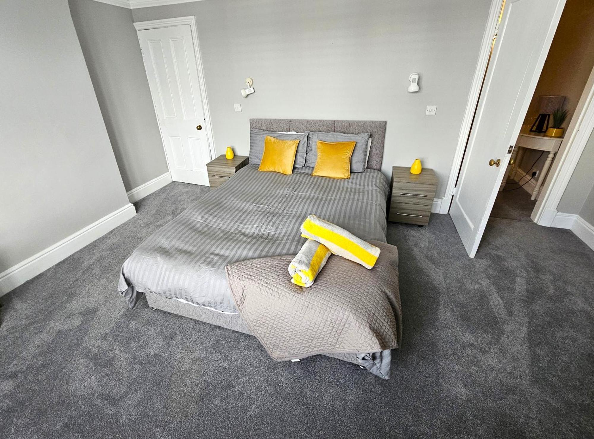 Knighton Villa Leicester Esterno foto
